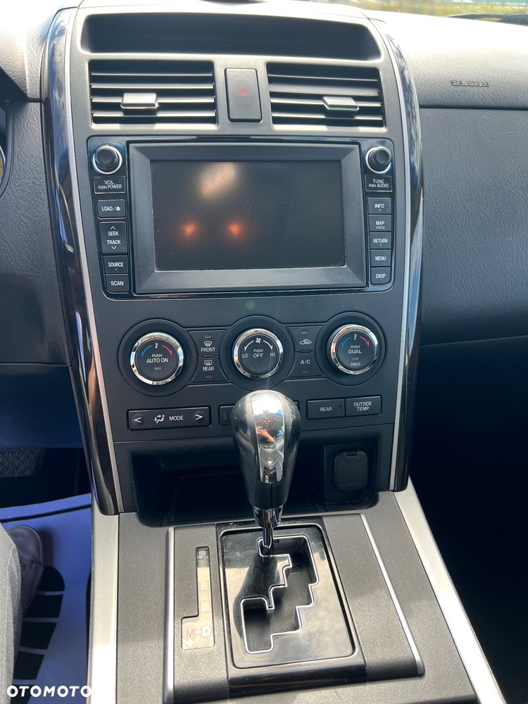 Mazda CX-9 3.7 V6 - 17