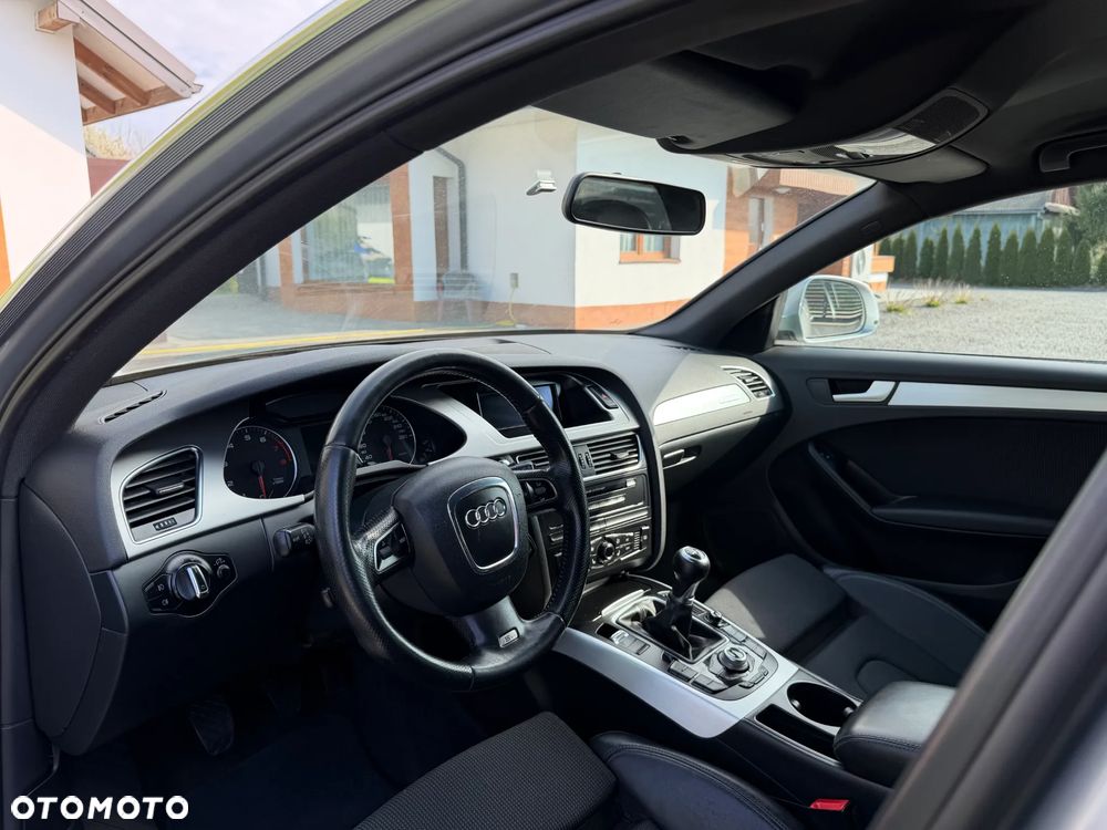 Audi A4 Avant 2.0 TFSI quattro S line Sportpaket (plus) - 31