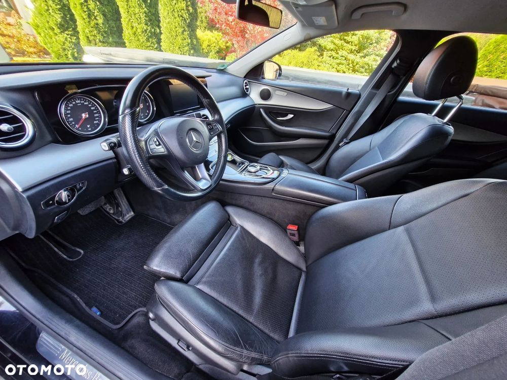 Mercedes-Benz Klasa E 200 d 9G-TRONIC - 10