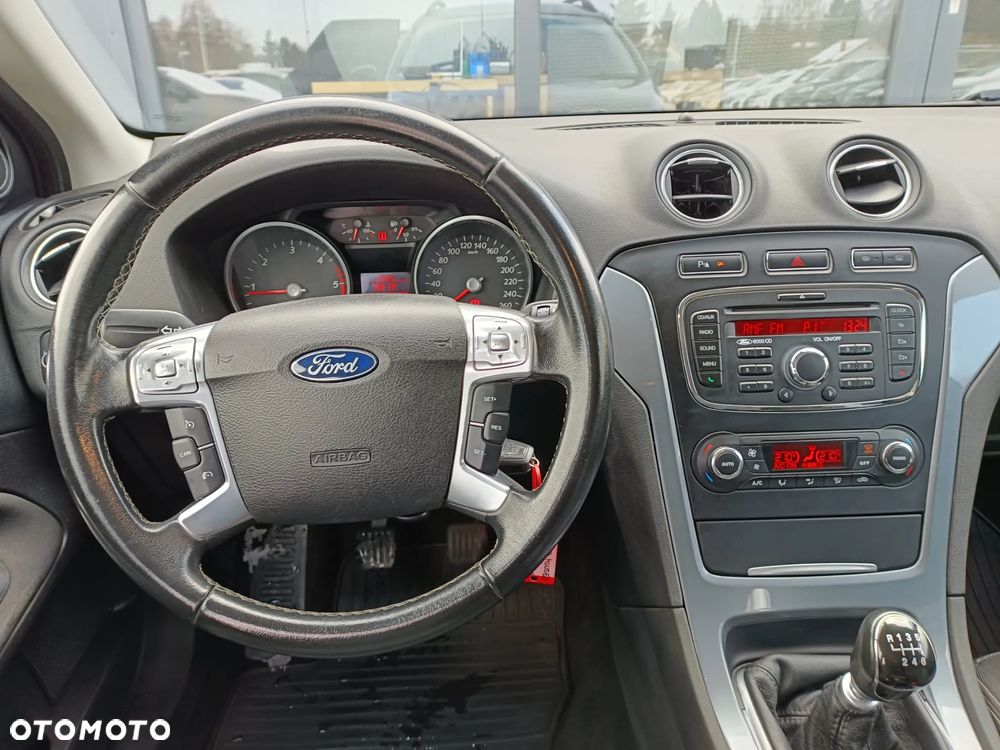 Ford Mondeo 2.0 TDCi Gold X - 15
