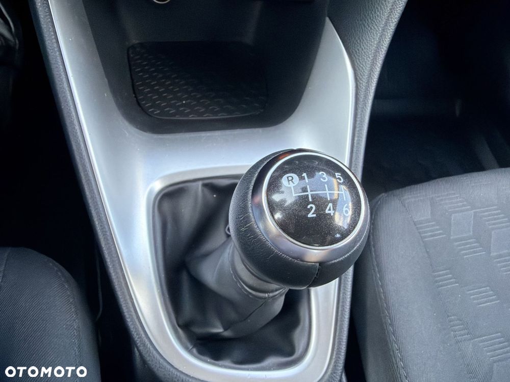 Toyota Yaris 1.5 Comfort - 20