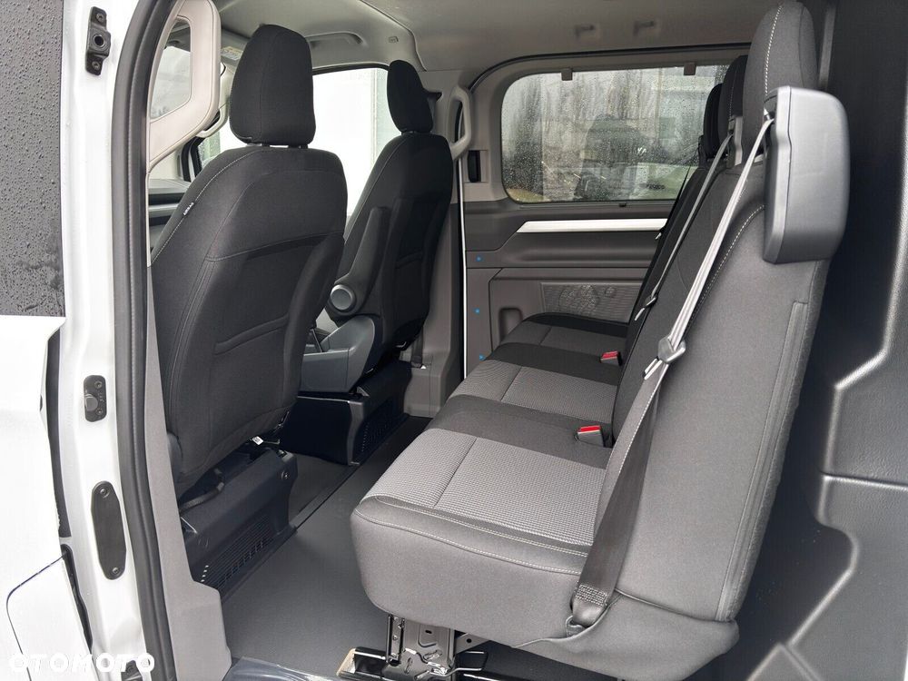 Volkswagen Transporter Plus PanAmericana L2 2.0 TDI 150 KM  8-automat 6m - 16