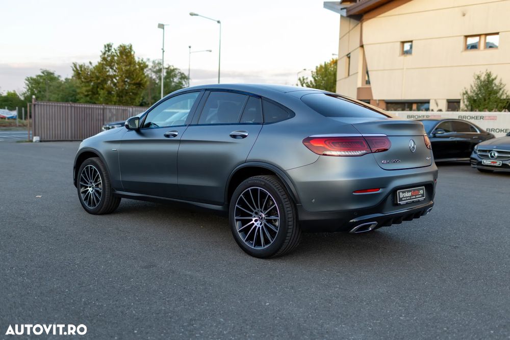 Mercedes-Benz GLC Coupe 300 e 4MATIC - 4