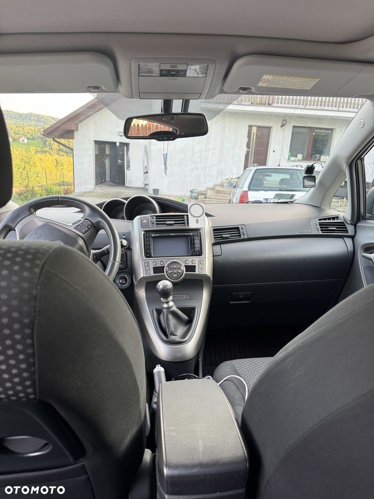 Toyota Verso - 6