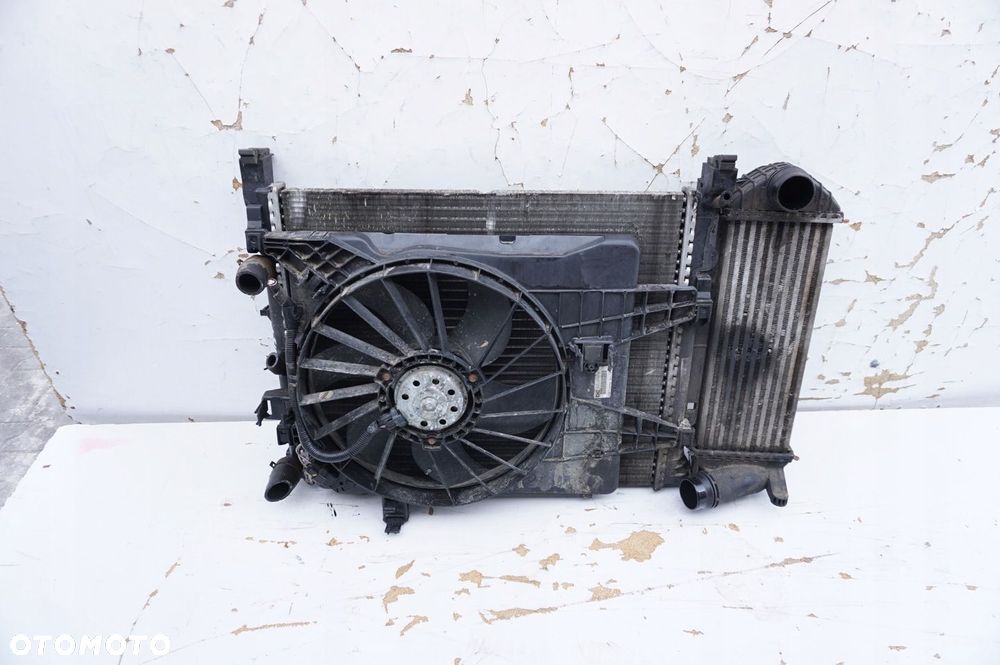 CHŁODNICA CHŁODNICE MERCEDES CITAN W415 1.5 CDI 108 CDI - 2