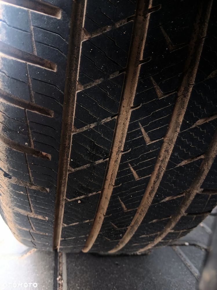 Hyundai ix35 1.6 GDI Premium 2WD - 25
