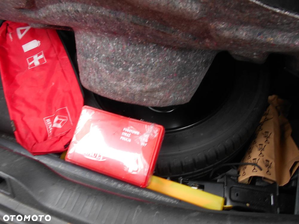 Renault Megane 1.6 16V Style Edition - 10