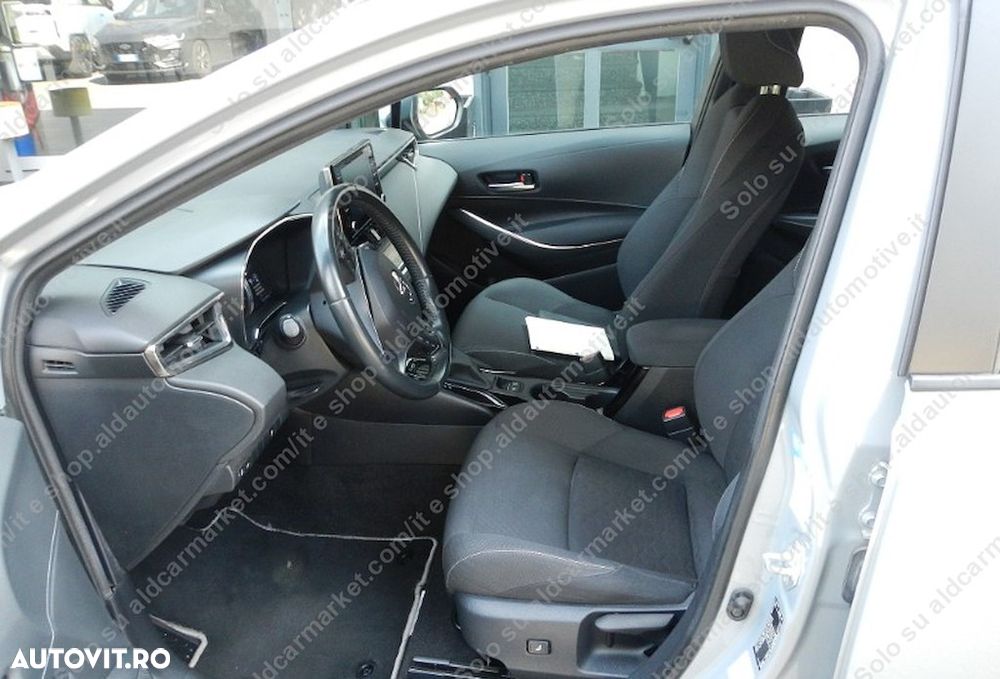 Toyota Corolla 1.8 Business Edition - 8