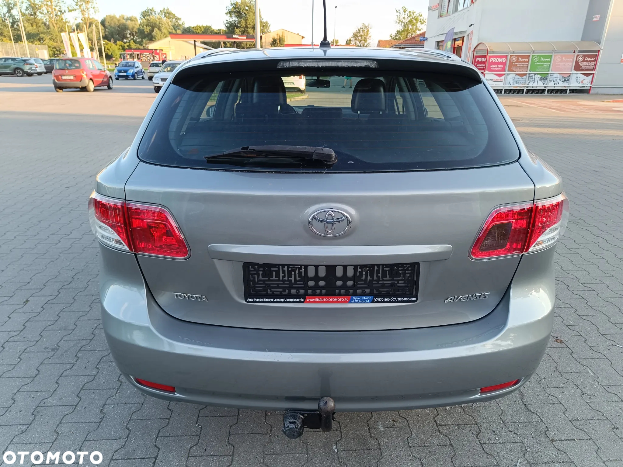 Toyota Avensis 2.0 D-4D Combi Executive - 27