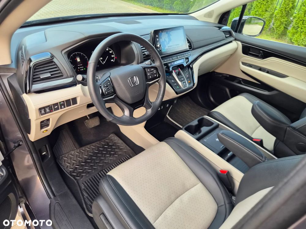 Honda Odyssey - 11