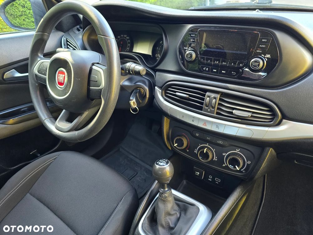 Fiat Tipo 1.4 16V More - 19