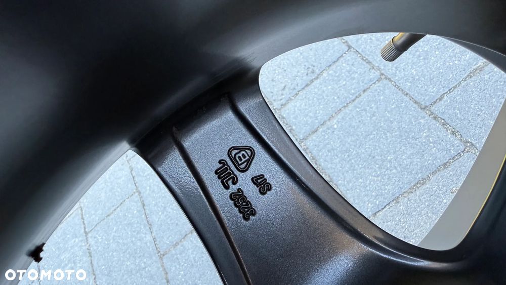 Alufelgi r17 5x112 koła aluminiowe ET35 8J Mercedes Audi Seat VW Skoda felgi Ronal r56 KBA48936 - 13