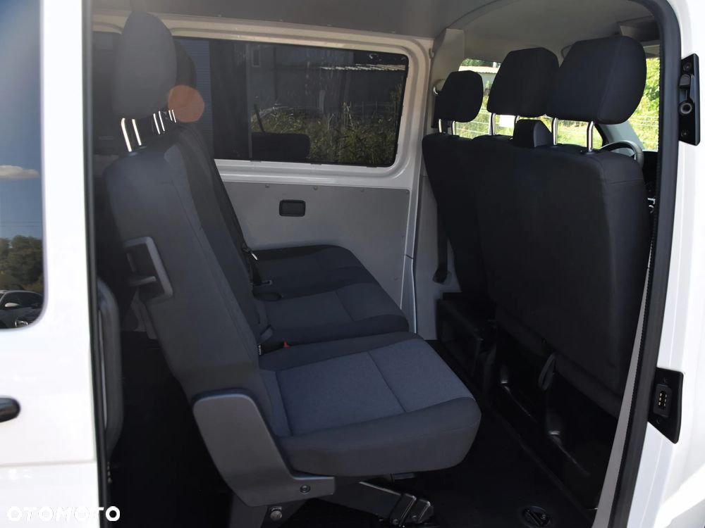 Volkswagen Transporter Lang EU5 - 8