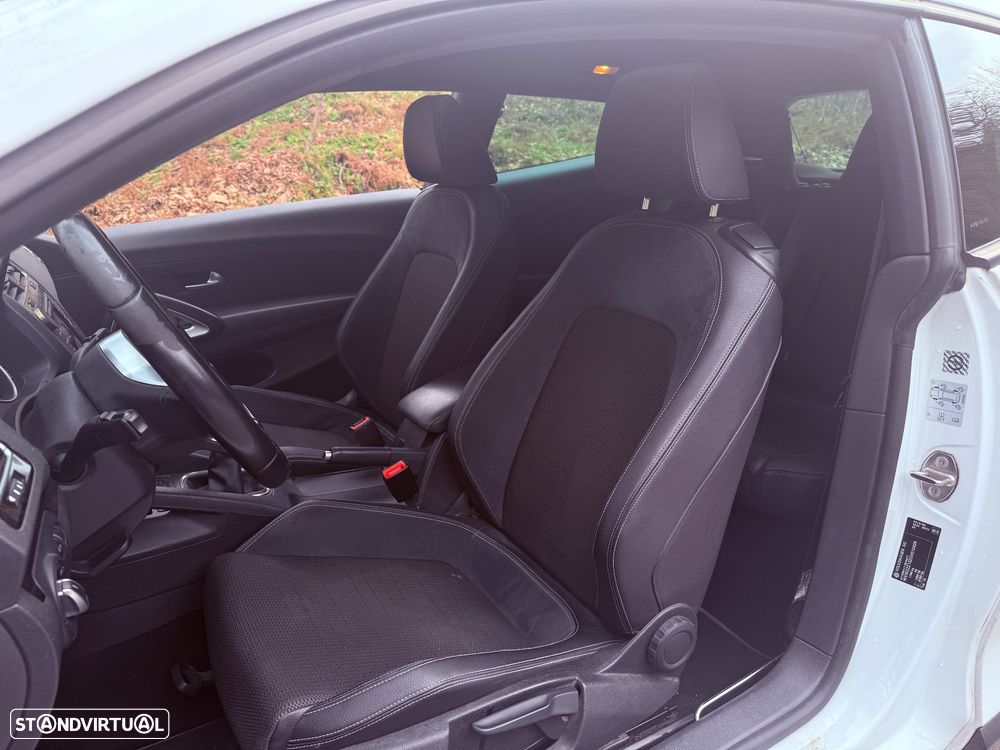 VW Scirocco 2.0 TDI Sport - 22