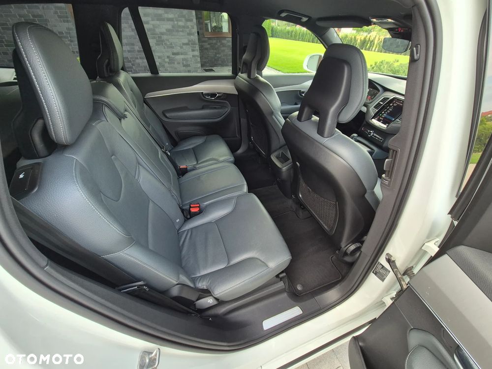 Volvo XC 90 B5 D AWD Momentum 7os - 32