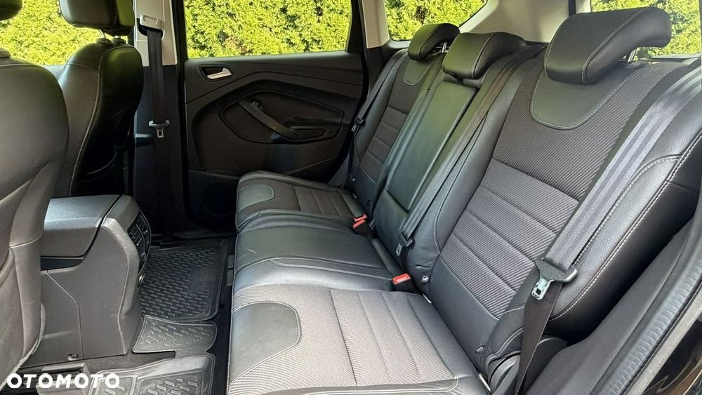 Ford Kuga - 21