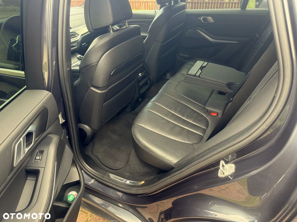 BMW X5 xDrive45e - 24