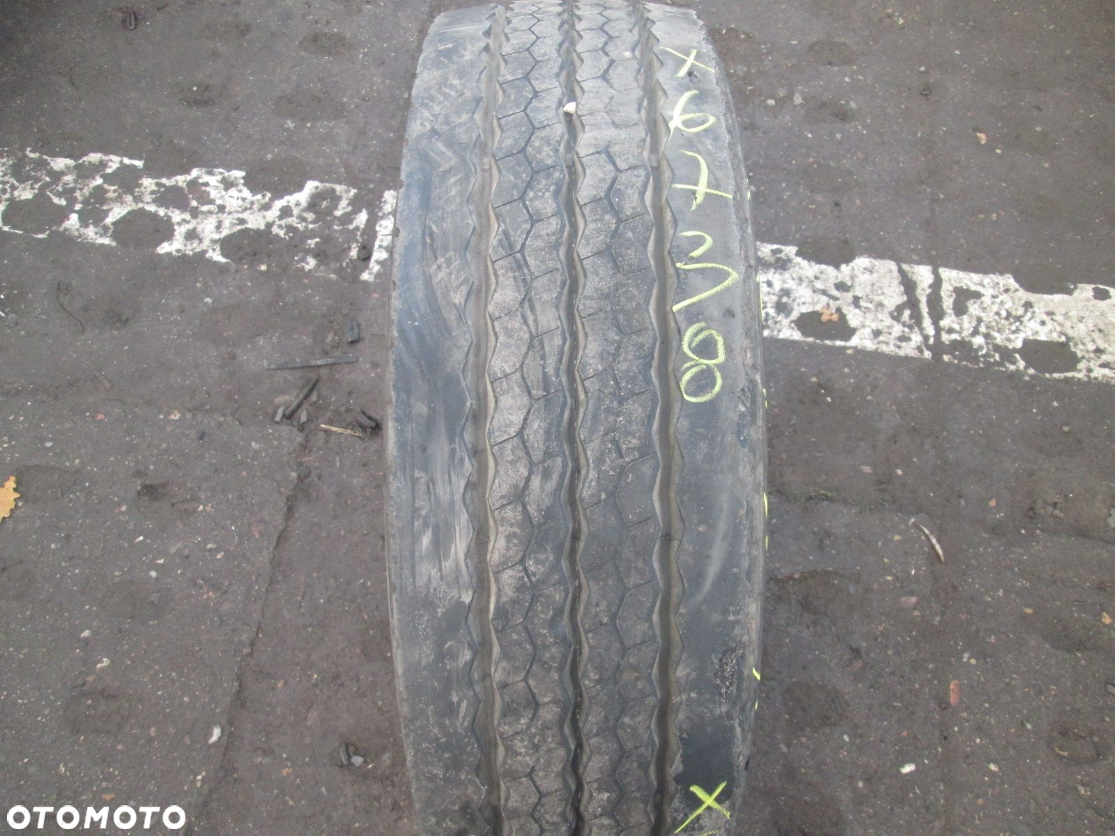 Opona ciężarowa 285/70r19.5 Bridgestone R-TRAILER 001. Opony ciężarowe - 2