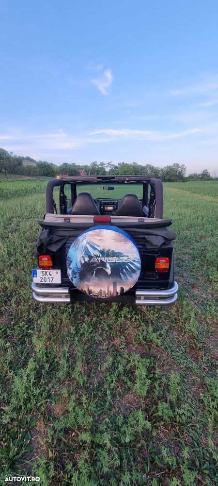 Jeep Wrangler - 19