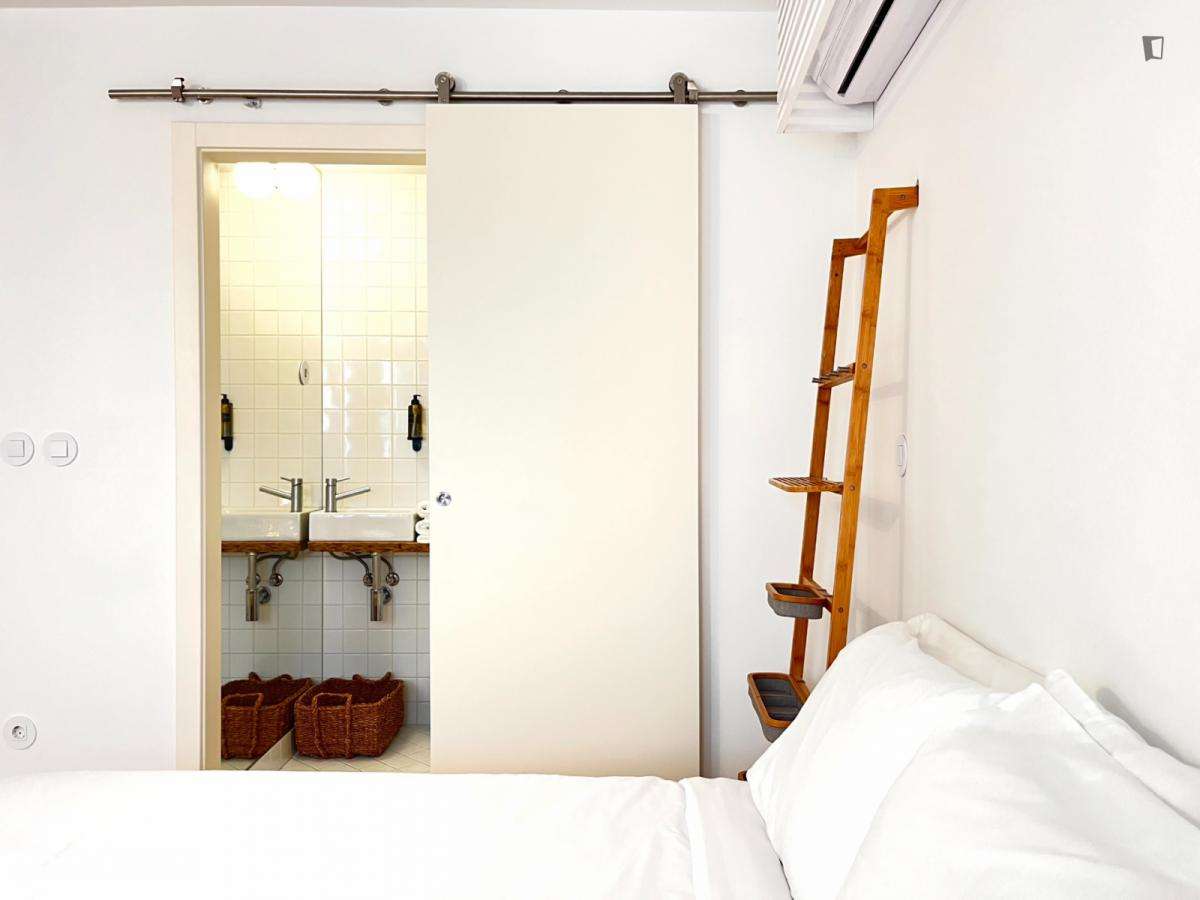 Quarto - localizado em Alta Universitária Coimbra - Grande imagem: 4/21