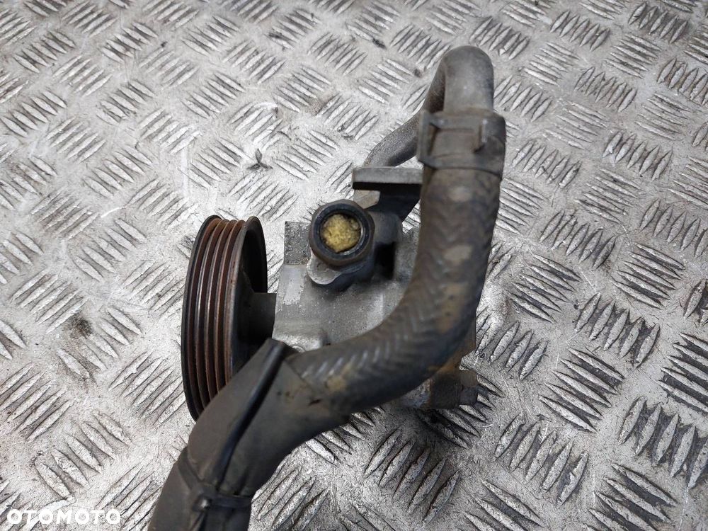 POMPA WSPOMAGANIA HYUNDAI GETZ I 1.3 12V - 4