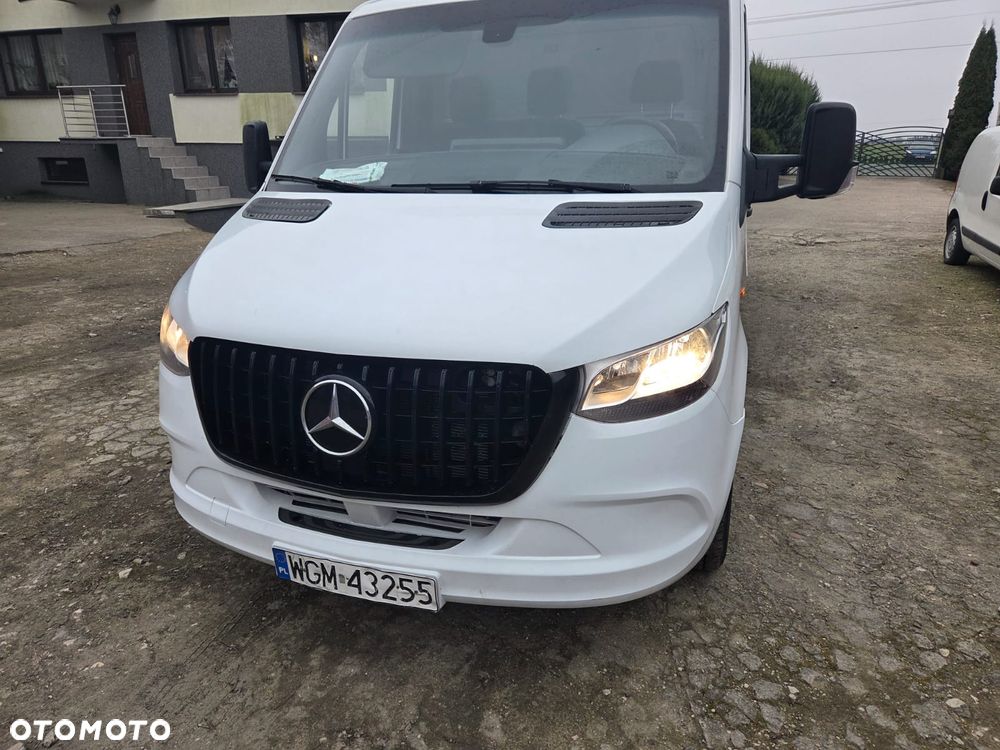 Mercedes-Benz Sprinter - 8