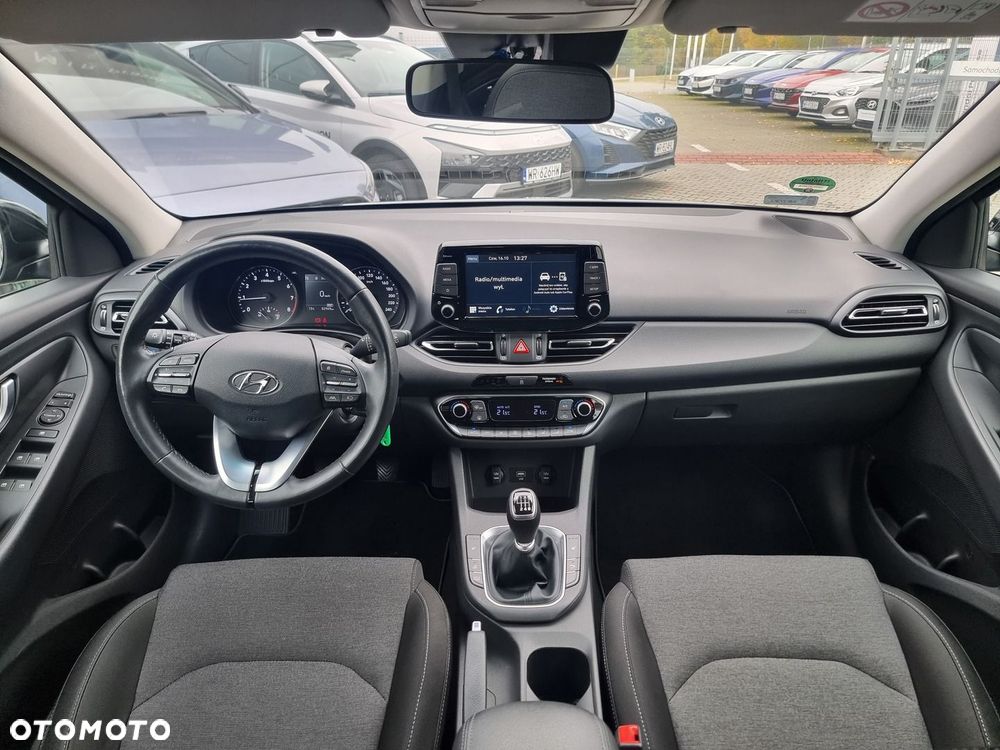 Hyundai i30 1.5 T-GDI 48V Smart - 24