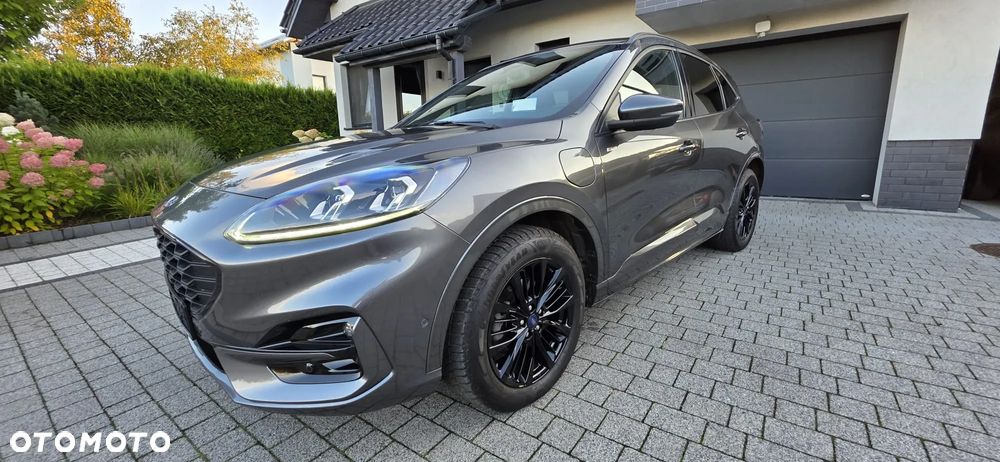 Ford Kuga 2.5P PHEV FWD ST-Line - 11