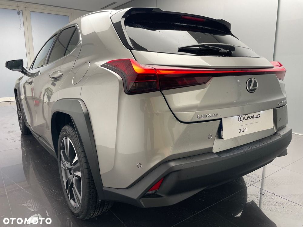 Lexus UX 300h Prestige - 7