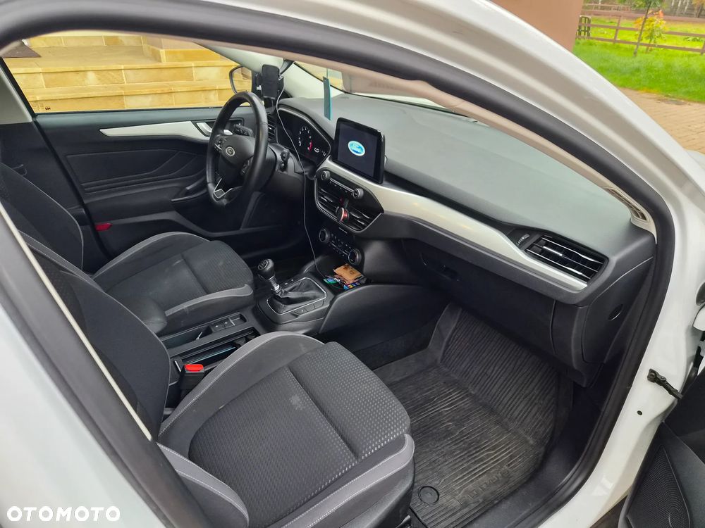 Ford Focus 2019 photo 5