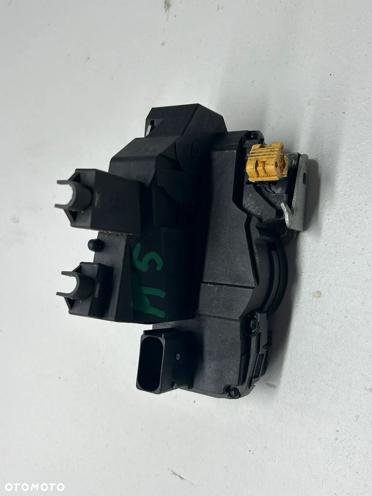 SAAB 93 9-3 zamek 5 PIN tylny tył prawy 2006-2011 12759698 - 1