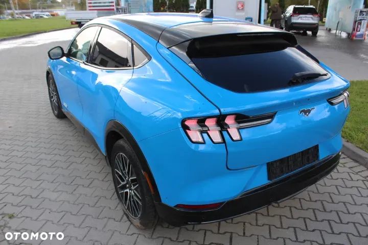 Ford Mustang Mach-E PREMIUM - 6