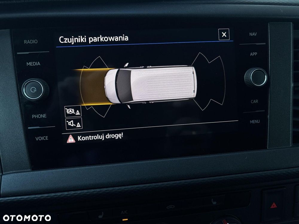 Volkswagen Transporter - 26