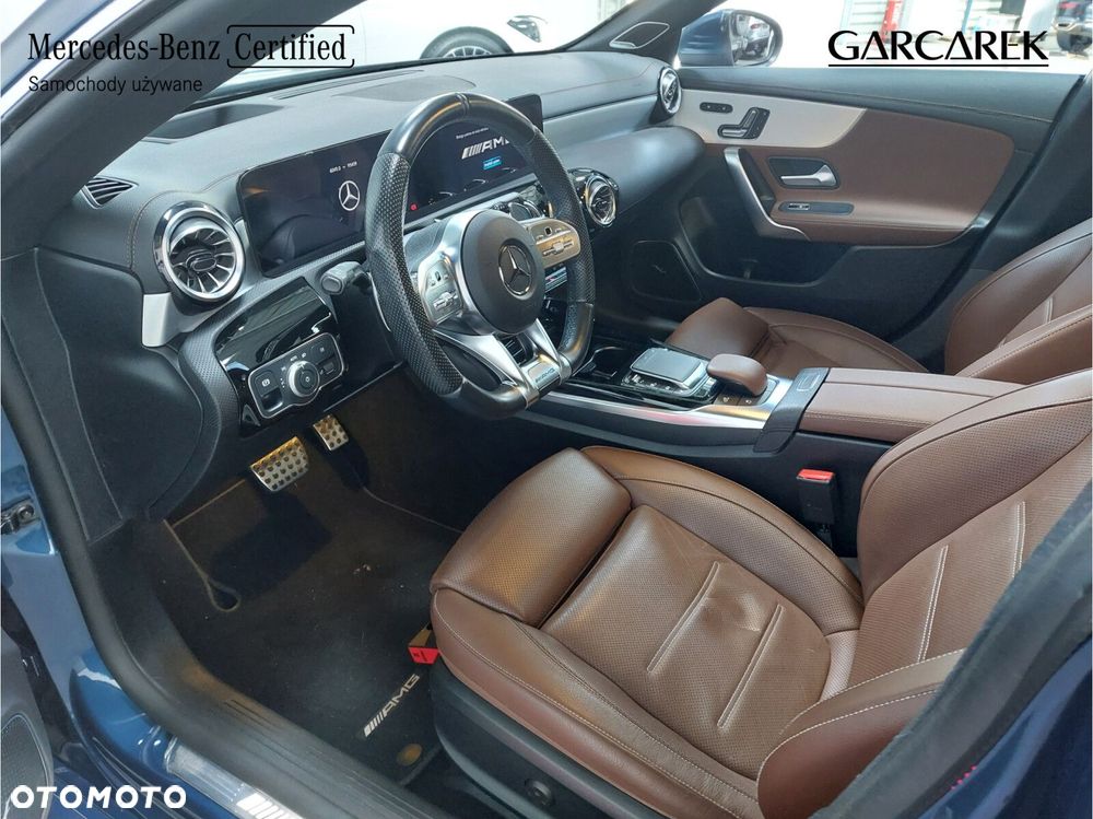 Mercedes-Benz CLA - 10