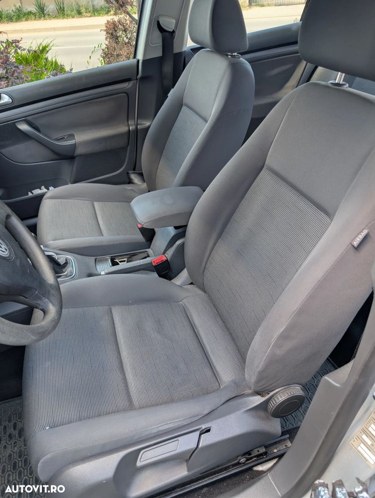 Volkswagen Golf 1.9 TDI Comfortline - 8