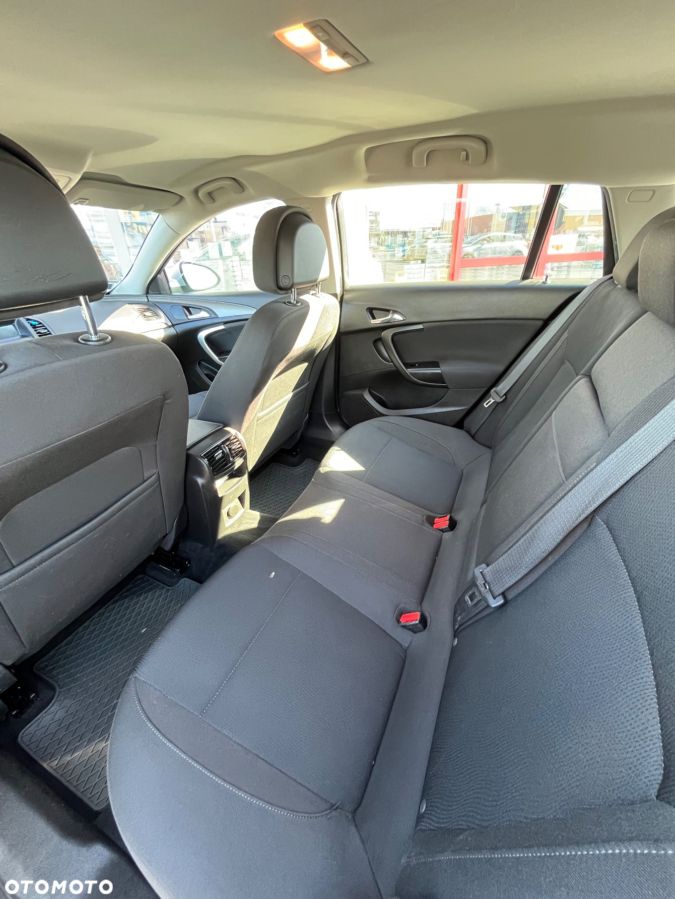 Opel Insignia 2.0 CDTI - 8