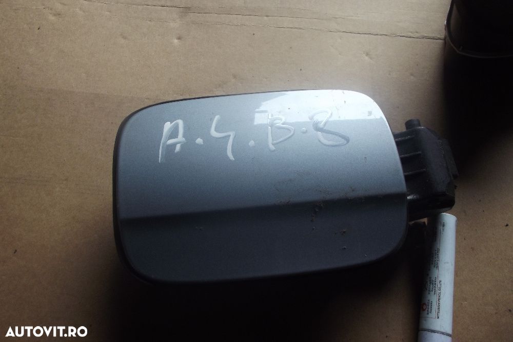 Usa rezervor Audi a4 B8 2008-2015 usita rezervor combustibil dezmembre - 2