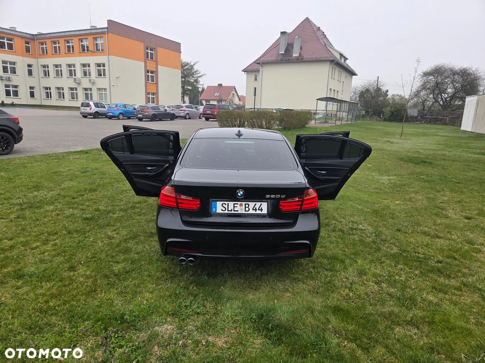 BMW Seria 3 320d Blue Performance Luxury Line - 5