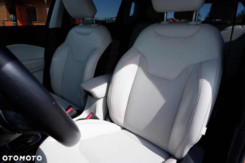 Jeep Compass 2.0 MultiJet Active Drive Automatik Limited - 27