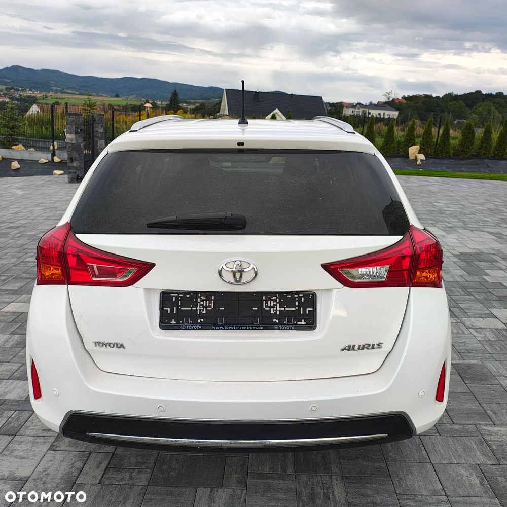 Toyota Auris 2.0 D-4D Premium Comfort - 7