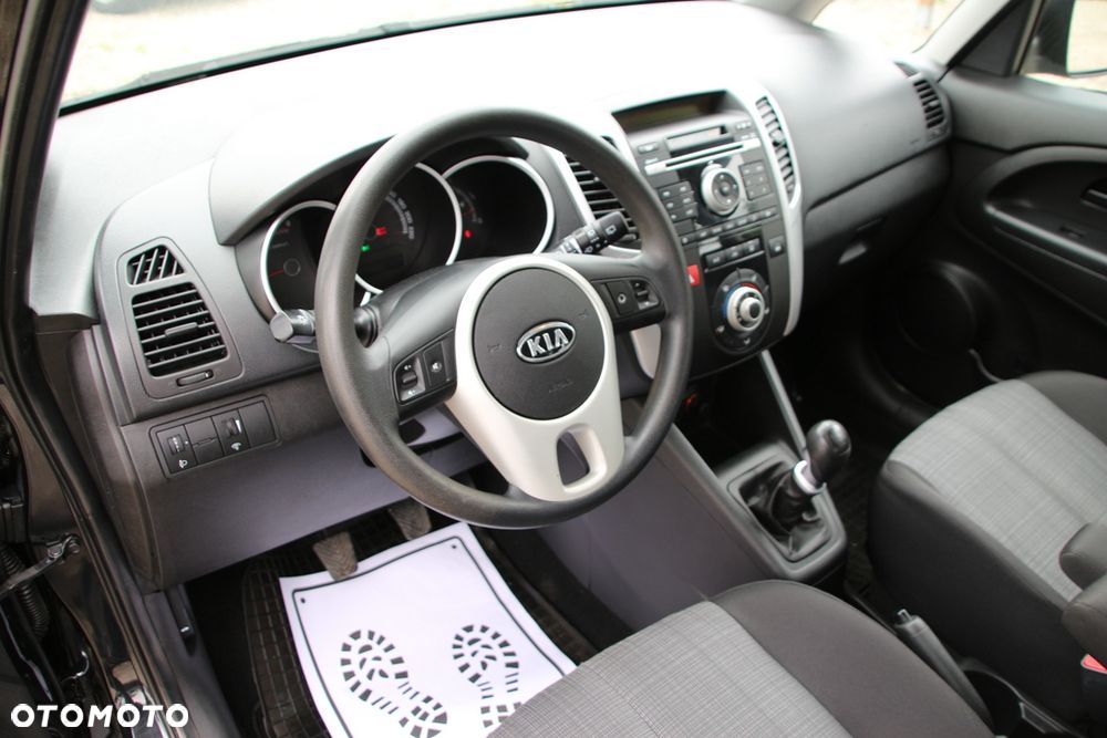 Kia Venga 1.4 CVVT Attract - 10