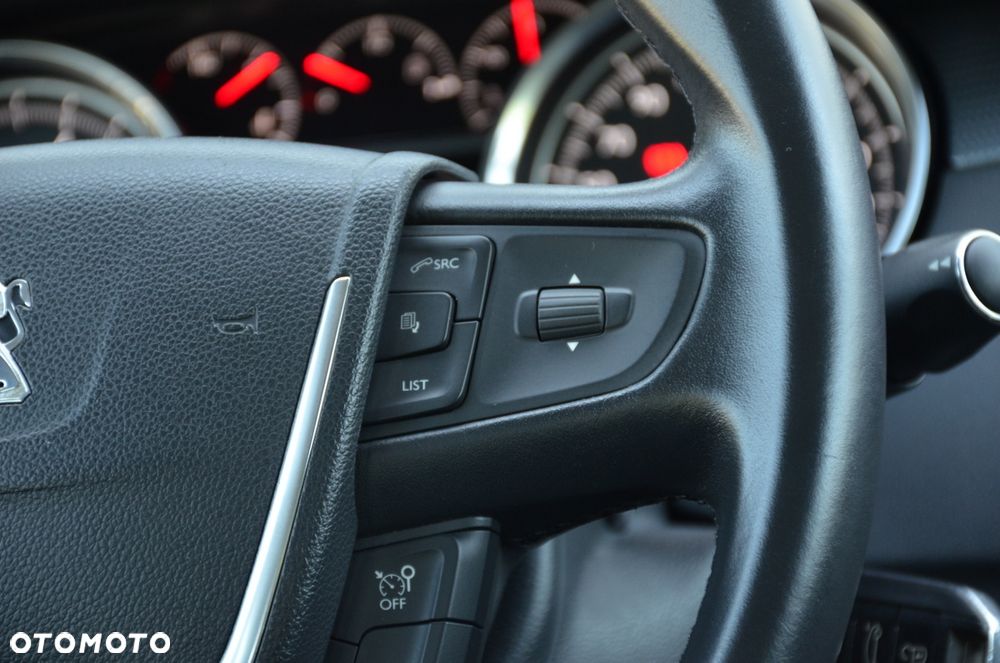 Peugeot 508 155 THP Style - 29