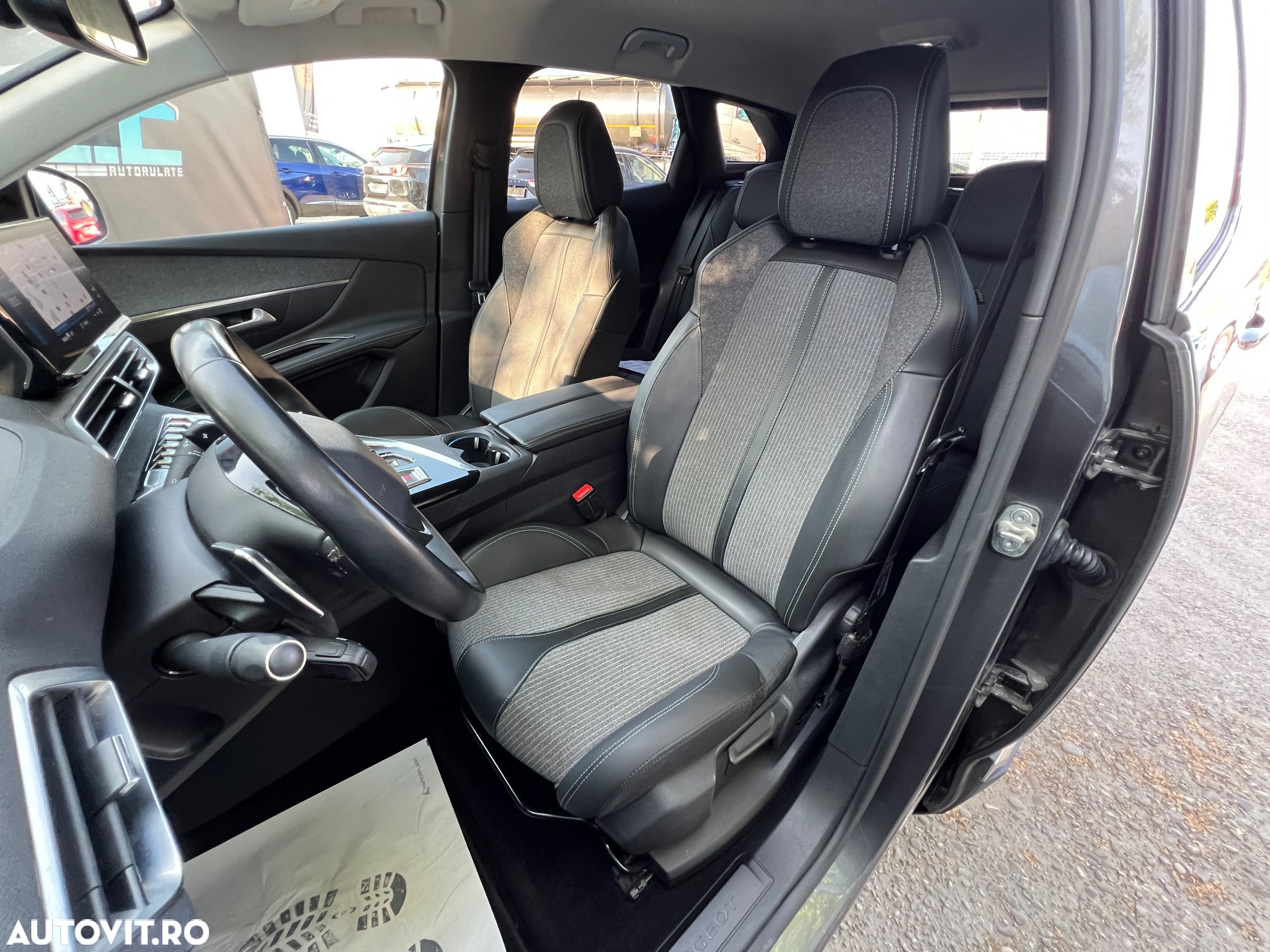 Peugeot 3008 1.5 BlueHDI 130 EAT8 Allure Pack - 8