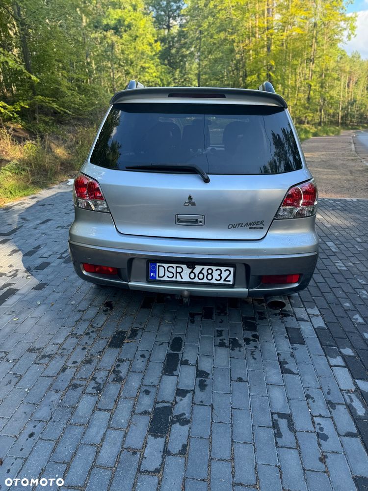 Mitsubishi Outlander 2.4 Motion - 3