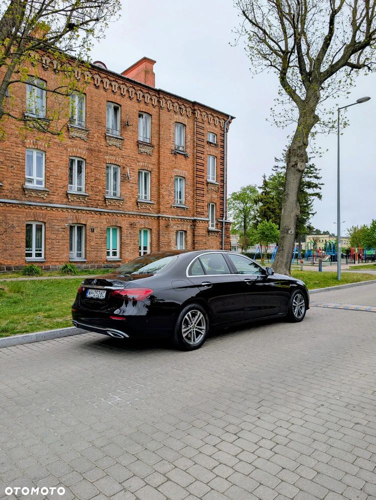 Mercedes-Benz Klasa E 220 d 4-Matic Avantgarde - 6