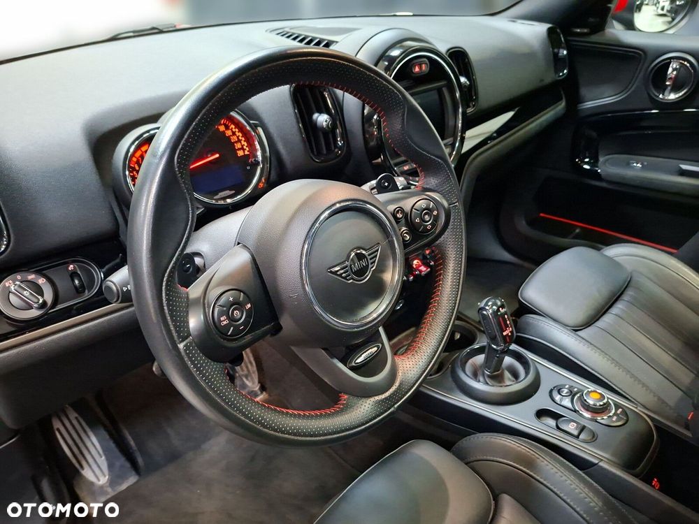 MINI John Cooper Works - 10