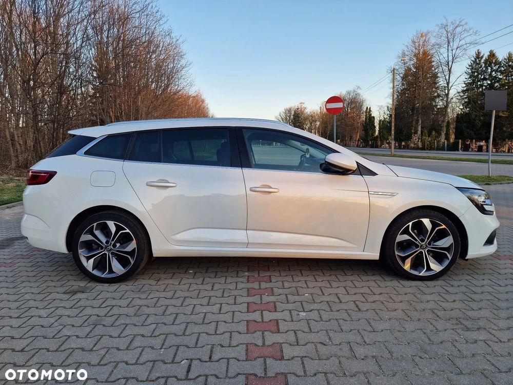 Renault Megane 1.2 Energy TCe Bose EDC - 4