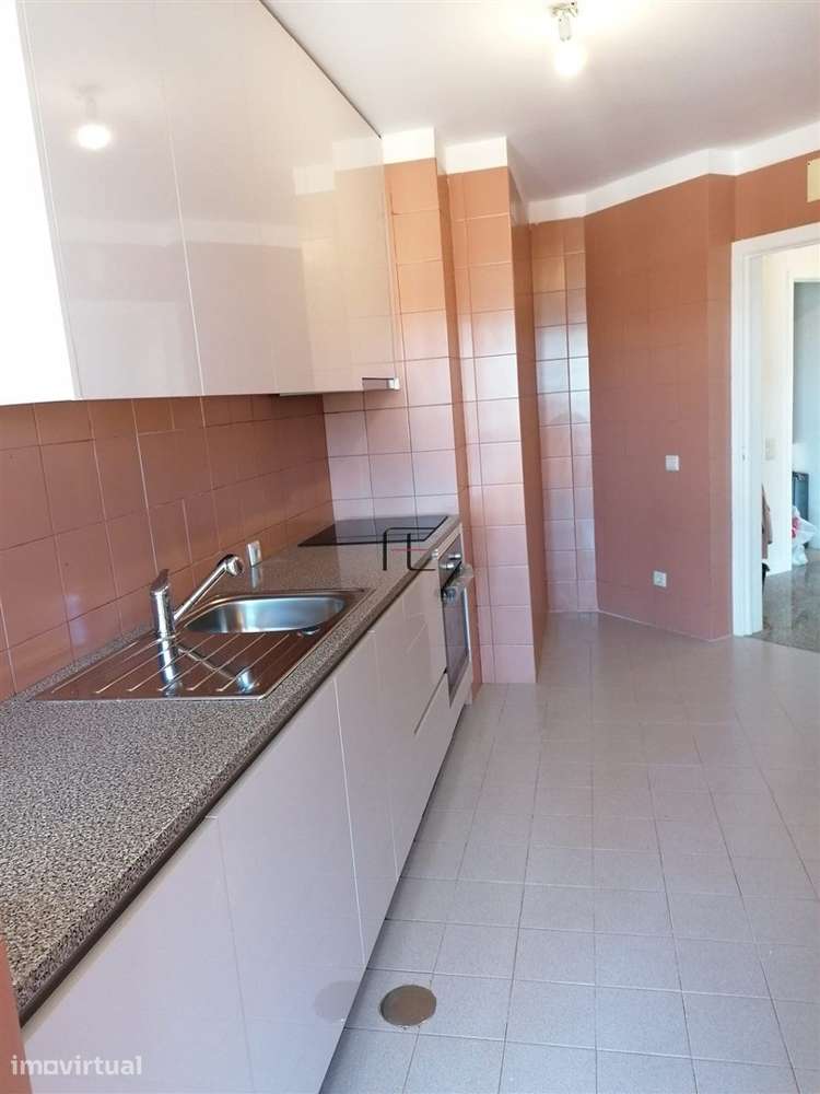 Apartamento T2 em Leça do Balio - Grande imagem: 4/12