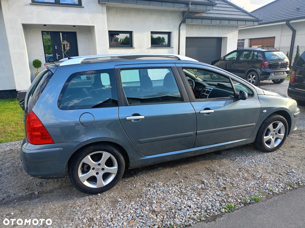 Peugeot 307 1.6 Oxygo - 3