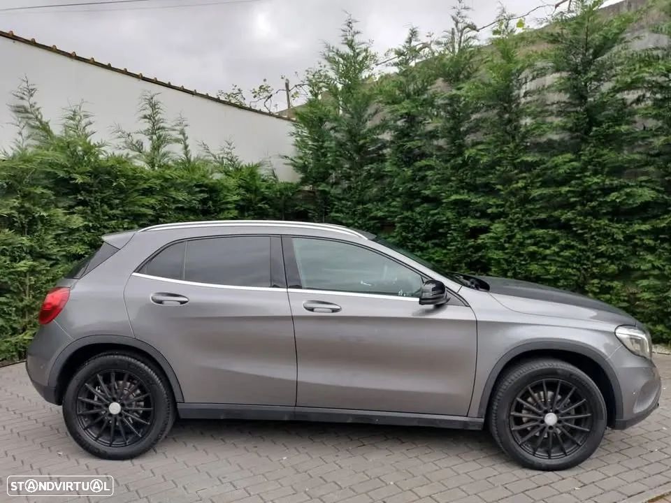 Mercedes-Benz GLA 180 d Urban Aut. - 4